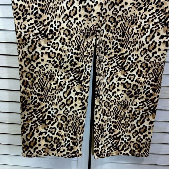 Chico's Jeans Size 4 (20) Cheetah Ankle Slim Leg NWOT - Picture 7 of 15